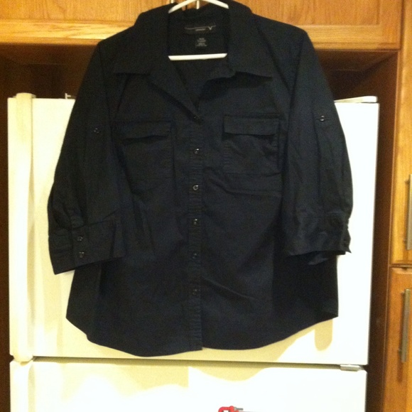 SOLD🌹🌹🌹BEAUTIFUL Black BLOUSE
