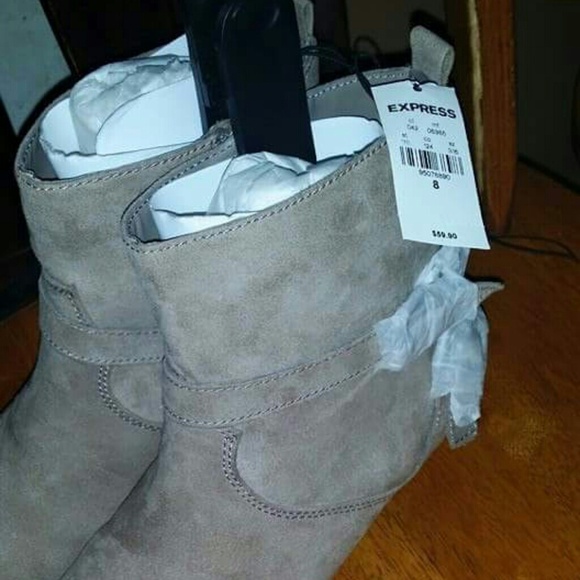 Express boots
