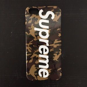 Supreme iPhone 5/5s Case