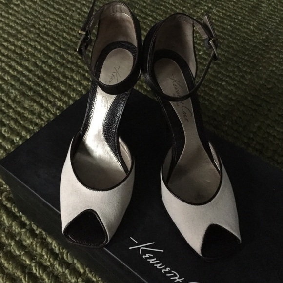 Kenneth Cole peep toe linen heels 7.5
