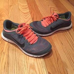 3.0 Nike Free Runs, Size 8.5, Tip Top Shape!