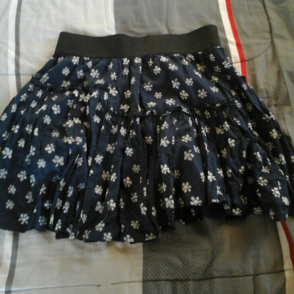 DKNY Mini skirt