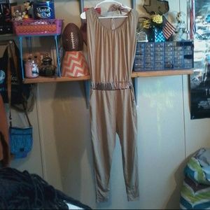 Bundle/jumper and scarf