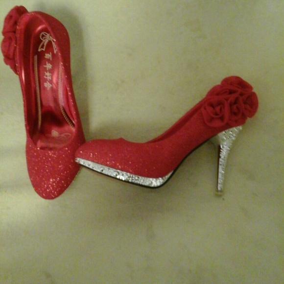 Never worn high heels