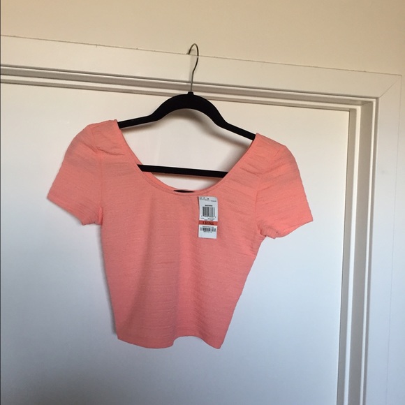 Blush/peach crop top - Picture 2 of 2