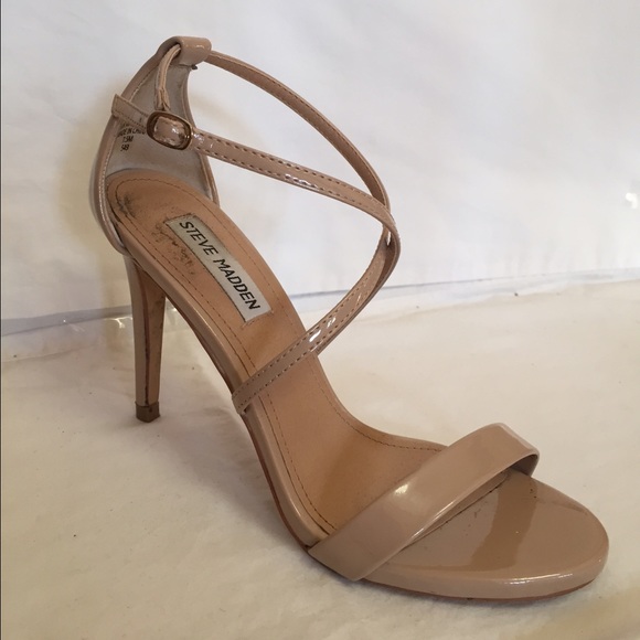 Women's Nude Steve Maddens size 7.5