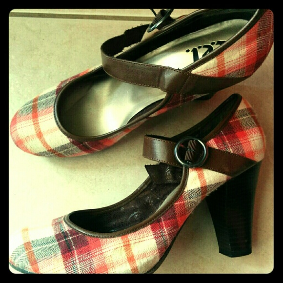 Mary Jane heels