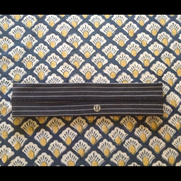 Lululemon headband