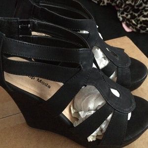 Black Wedge Heels