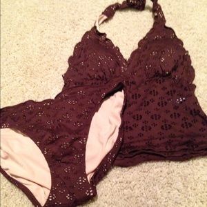 Size 10 Newport News Brown tankini with ruffles
