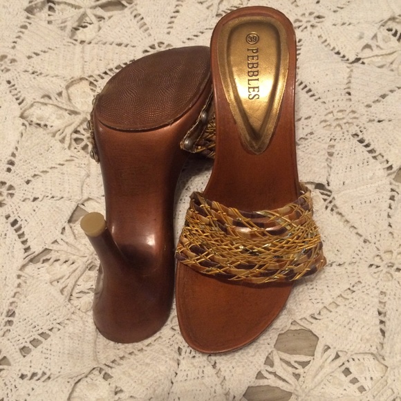 Italian wooden sandal