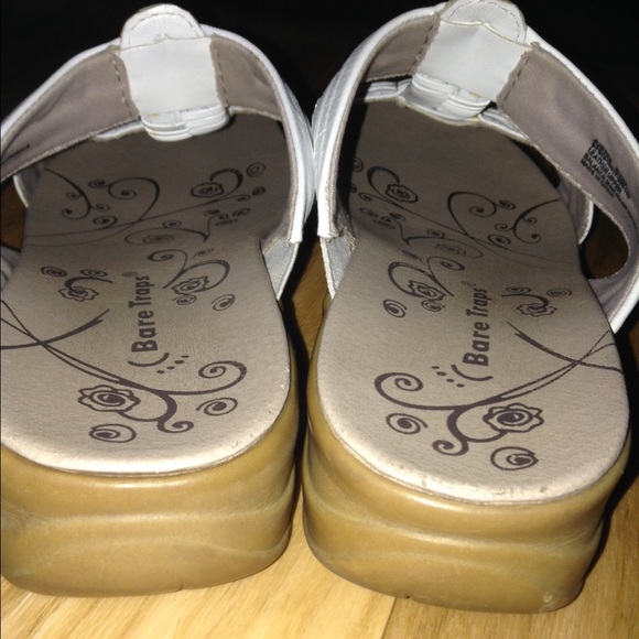 White Strapped Sandals - Picture 2 of 4