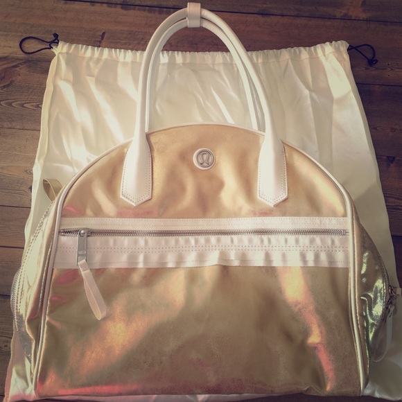 Lululemon yoga tote