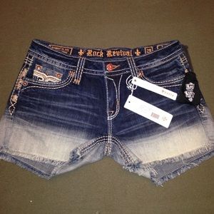 Never worn*perfect for summer! 💙