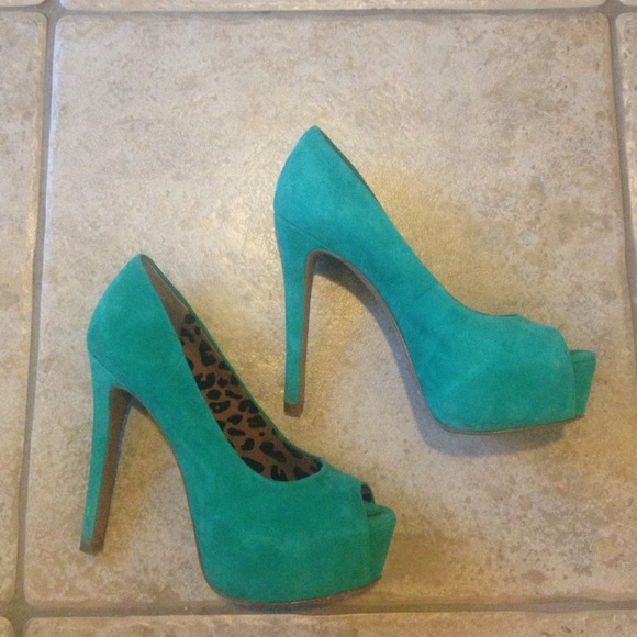 Jessica Simpson Heels