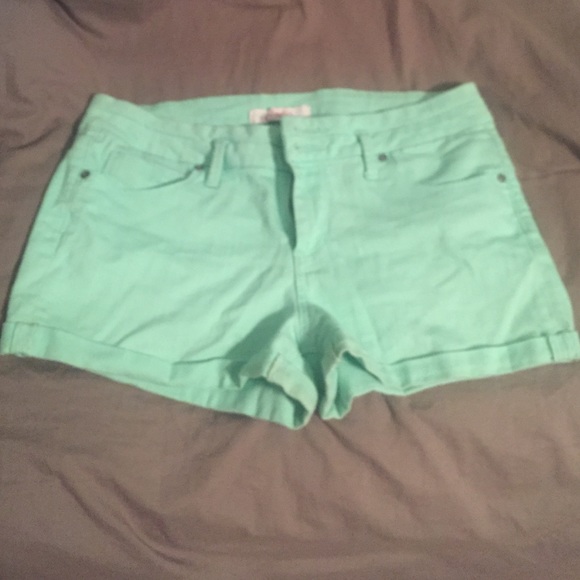 Mint Candies shorts