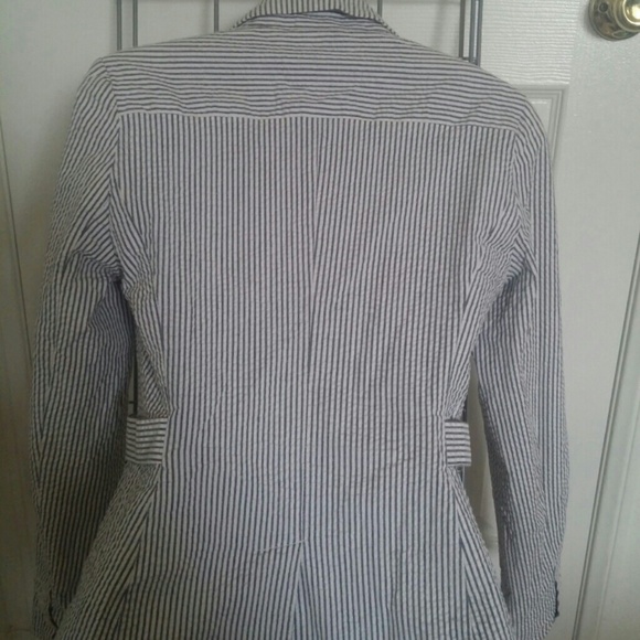 Jacket - Picture 2 of 3