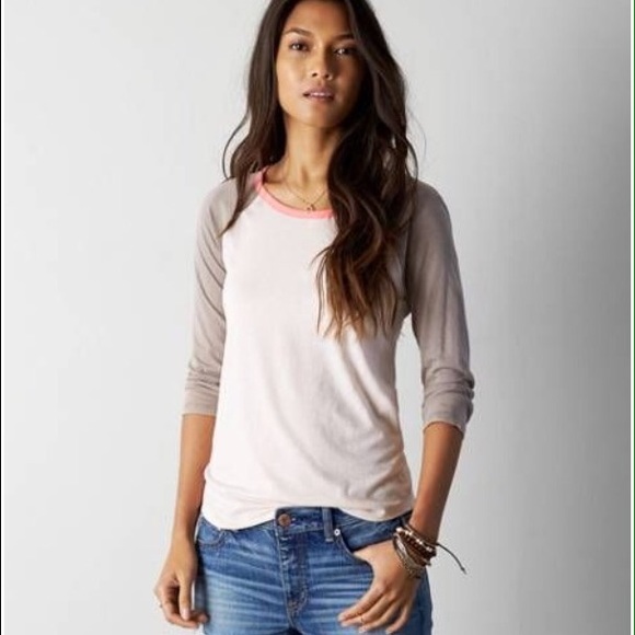 AEO Colorblock Baseball T-Shirt