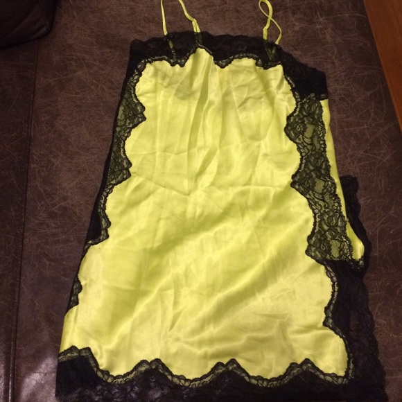Victoria's Secret silky nighty/lingerie