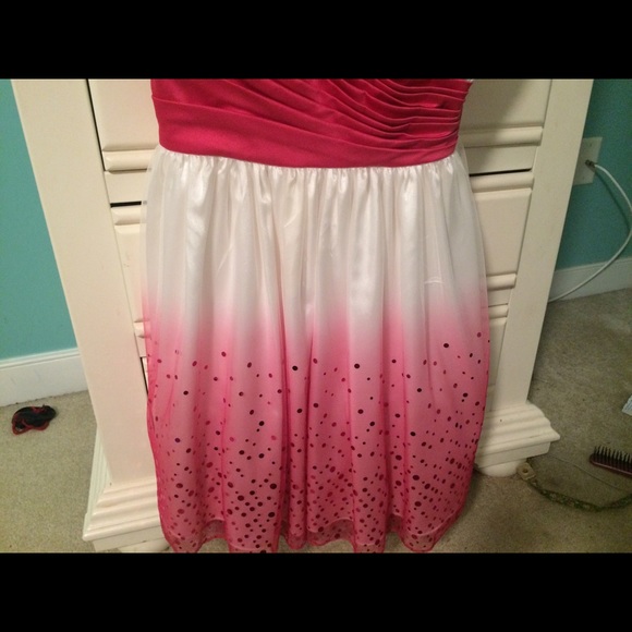 Pink and white ombré homecoming dress - Picture 4 of 4
