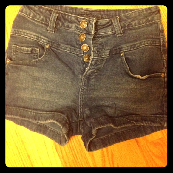 High waisted denim shorts