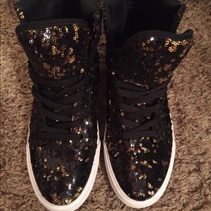 Black & Gold sequined Supras