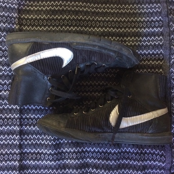Old school Nikes