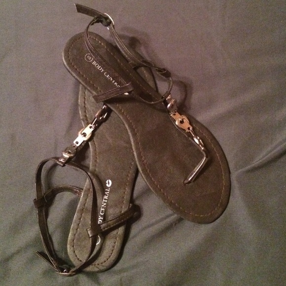 Size 8 Brown sandals!