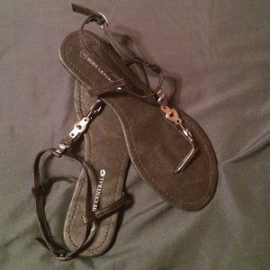 Size 8 Brown sandals!