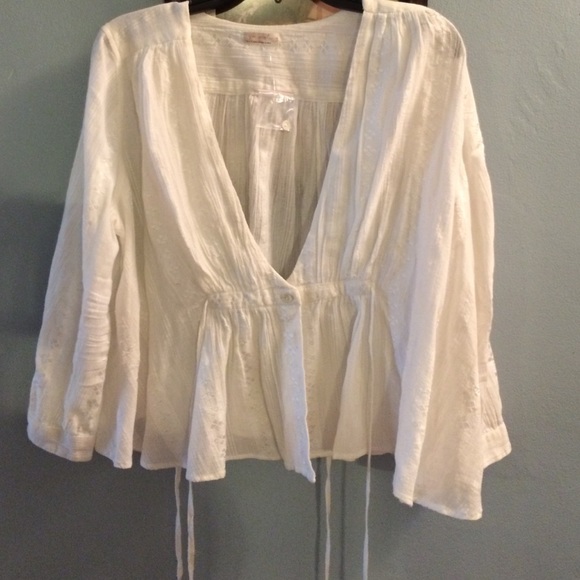 Free People Shirt embroidered jacket 3rd pic - Picture 2 of 3