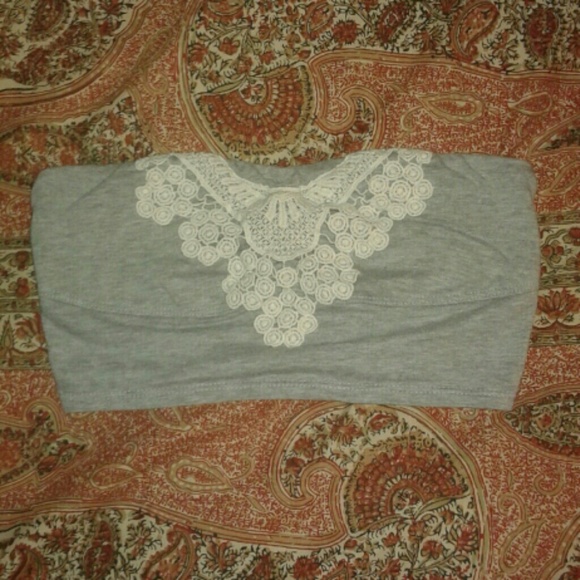 Hippie bandou