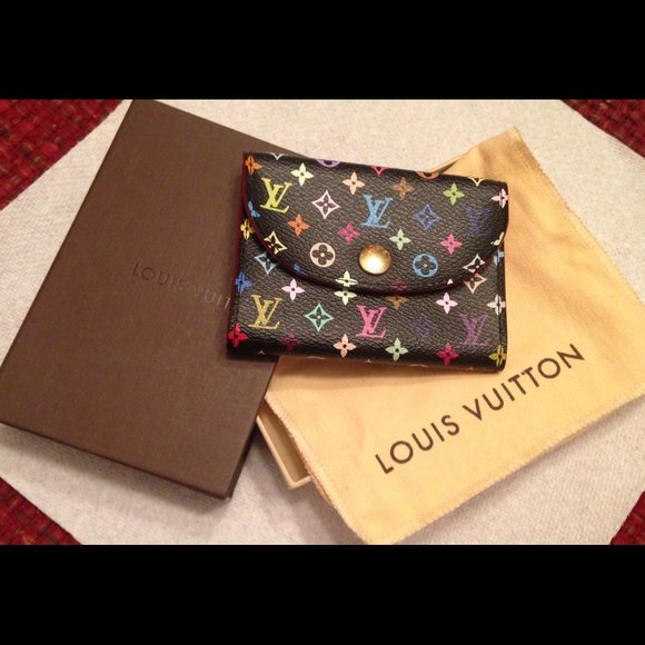 **Sold on tradesy**Louis Vuitton card holder