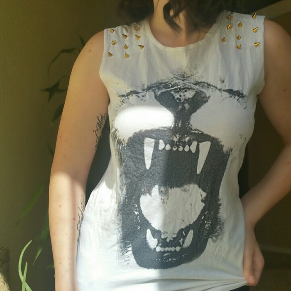Lion Tank - Forever 21
