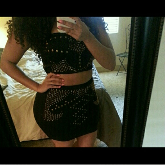 Two Piece Dress pictures if it on below