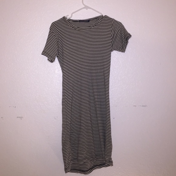 Brandy Melville stripped dress