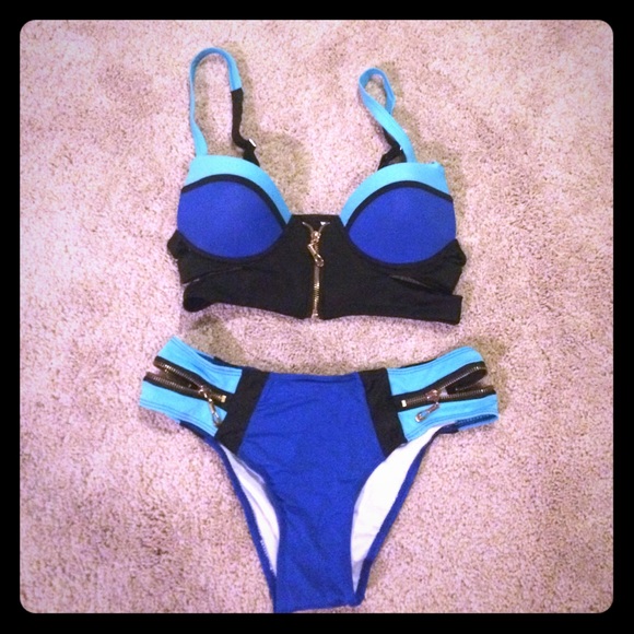 Blue bikini