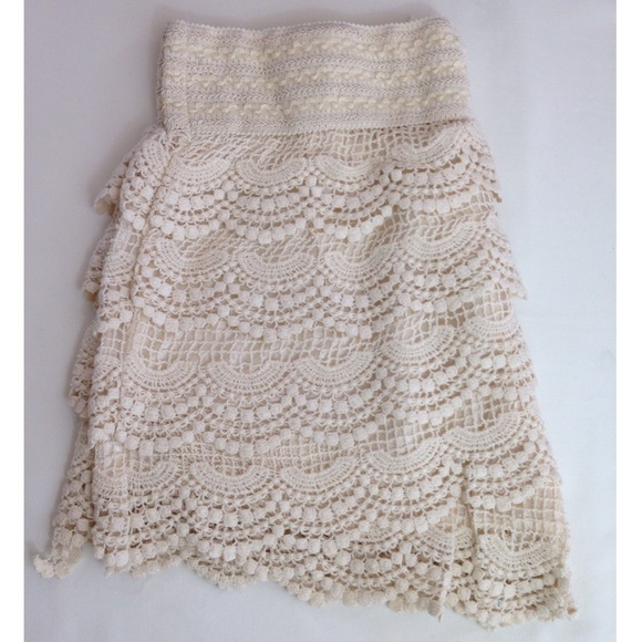 ❌BUNDLED❌Boho Crochet Shorts ~ Cream - Picture 2 of 3