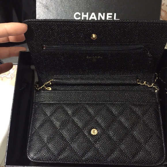 ❌SOLD❌100% Authentic CHANEL Caviar Black WOC. - Picture 2 of 4