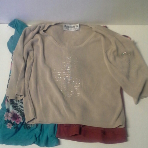 Large tops Bundle - Picture 4 of 4
