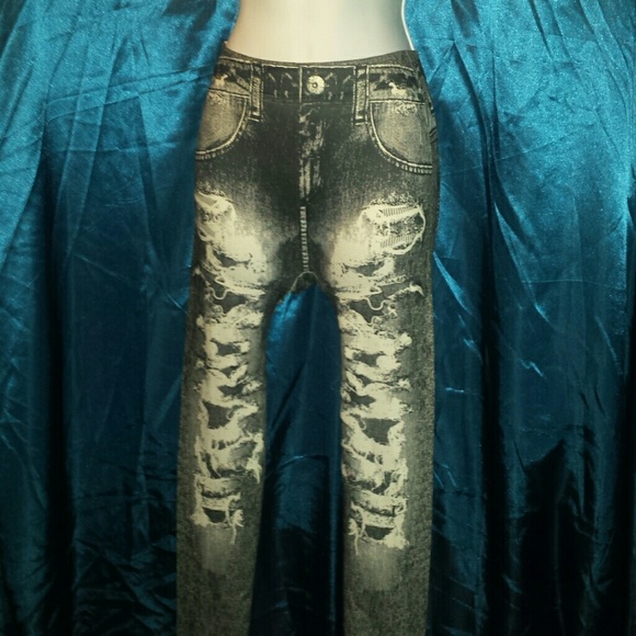 ❌❌SOLD❌❌ - Picture 3 of 4