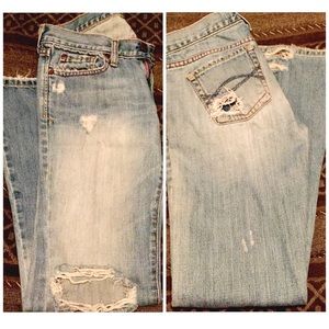 A&F "Madison" Destroyed Jeans 0 Short