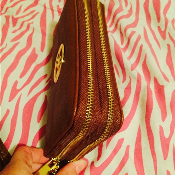 Wallet - Picture 2 of 3