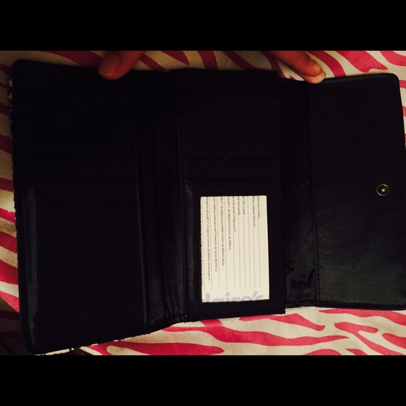 Wallet - Picture 2 of 4