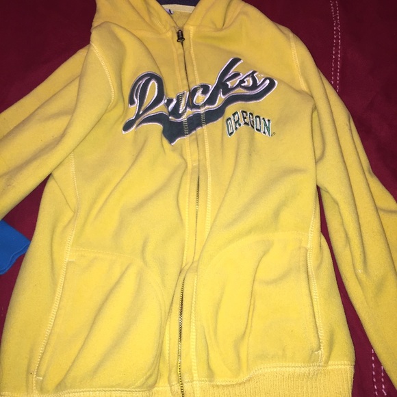 Ducks sweater.