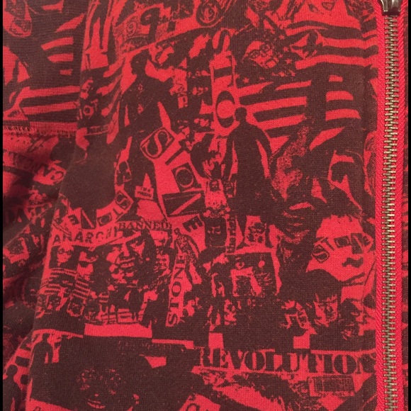 Volcom "Revolution" Hoodie (size XL) - Picture 2 of 2