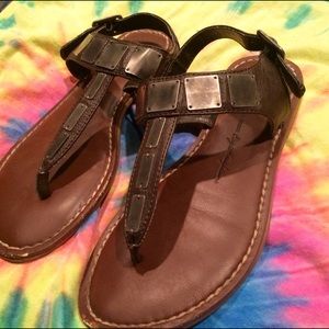 American Eagle Sandals
