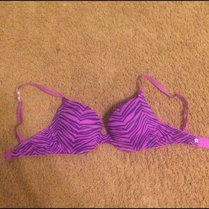 Victoria's Secret bra 32D