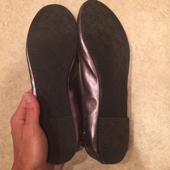 so shoes flats 83 so shoes nwot pewter flats from cathy s so shoes flats 83 so shoes nwot pewter flats from cathy s