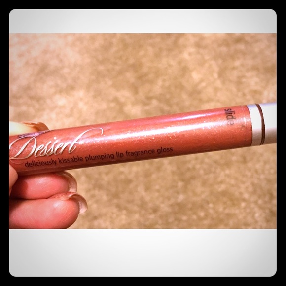 Dessert lip gloss !! 😍