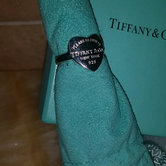 Tiffany heart ring